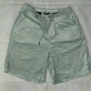 Publish corduroy green drawstring elastic waist shorts NWT size 32